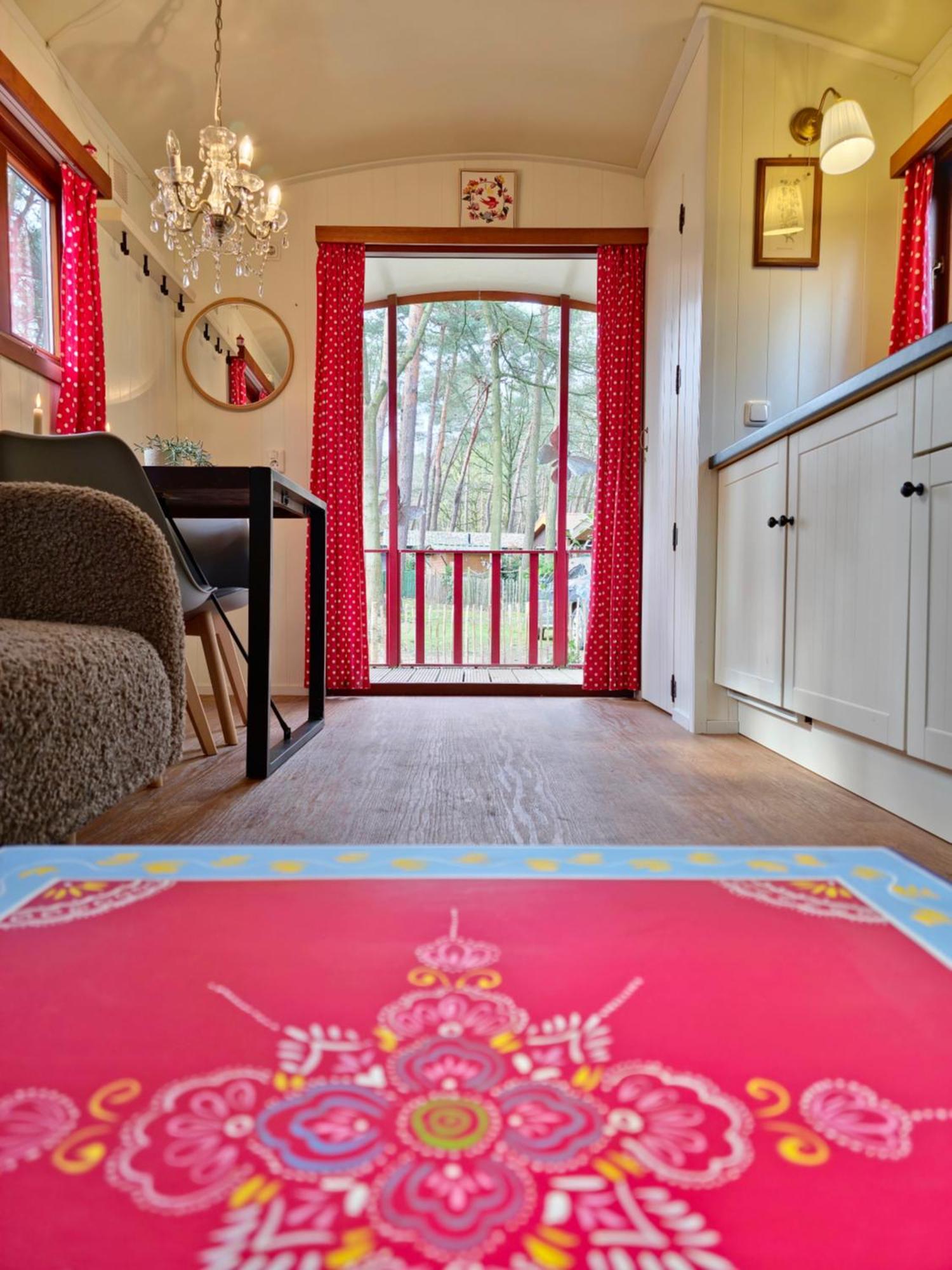 Pipowagen Met Prive Hot Tub Villa Lanaken Exteriör bild